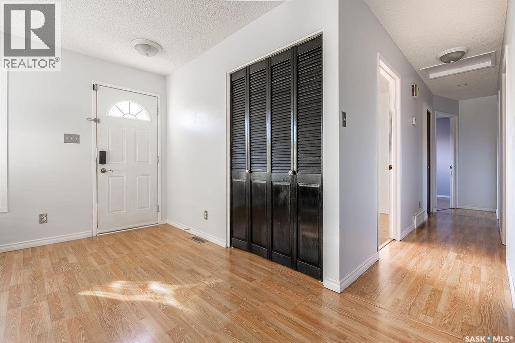 243 Roborecki Crescent, Saskatoon, Saskatchewan  S7K 5L1 - Photo 14 - SK022057