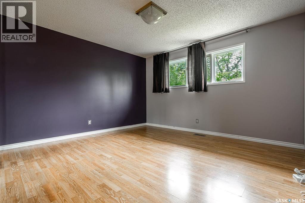 243 Roborecki Crescent, Saskatoon, Saskatchewan  S7K 5L1 - Photo 19 - SK022057