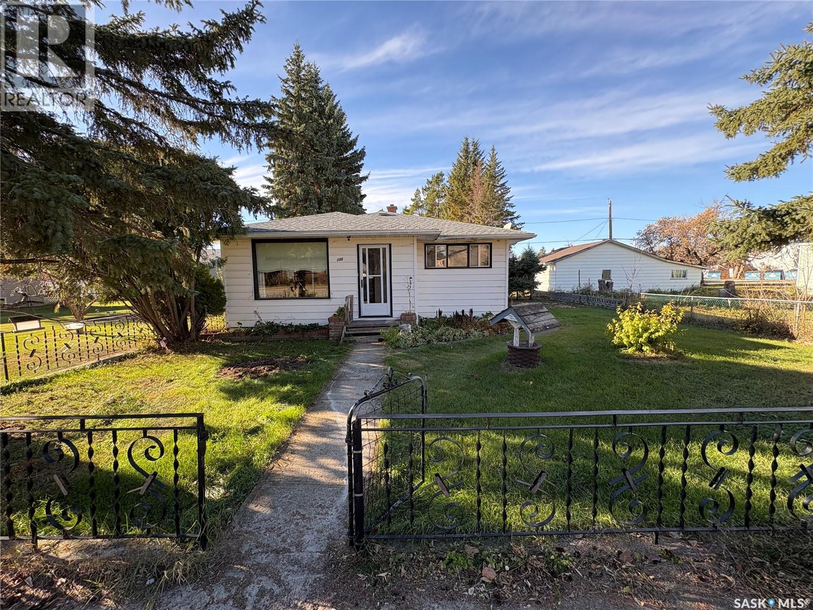 206 Watson Street, Lipton, Saskatchewan  S0G 3B0 - Photo 16 - SK021987