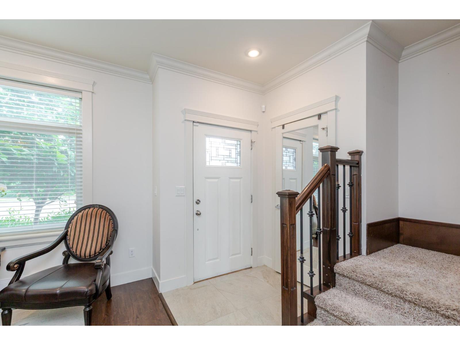 21081 80 Avenue Avenue, Langley, British Columbia  V2Y 0J4 - Photo 4 - R3063228