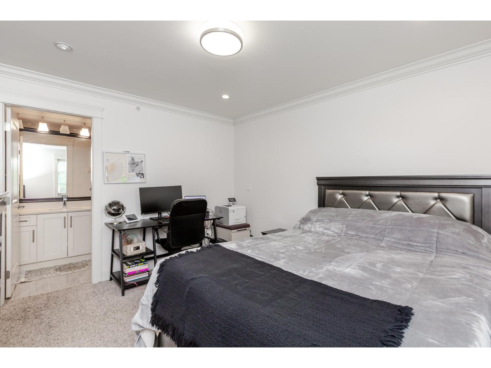 21081 80 Avenue Avenue, Langley, British Columbia  V2Y 0J4 - Photo 22 - R3063228