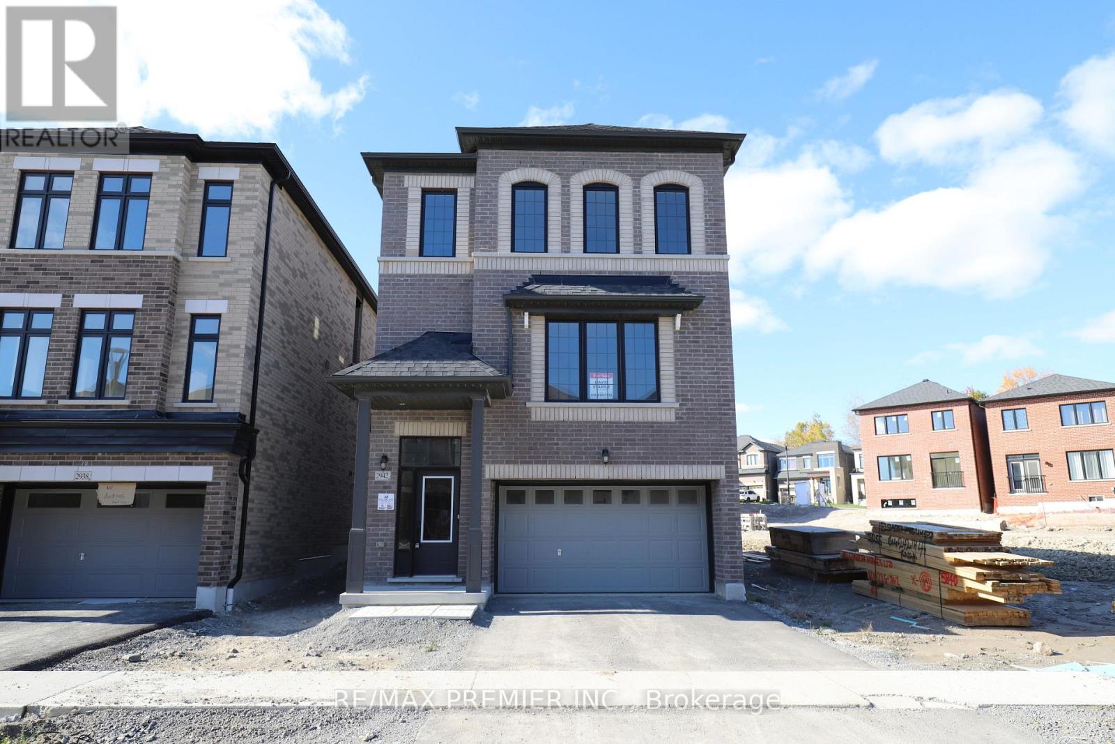 2942 STARLIGHT DRIVE, Pickering, Ontario