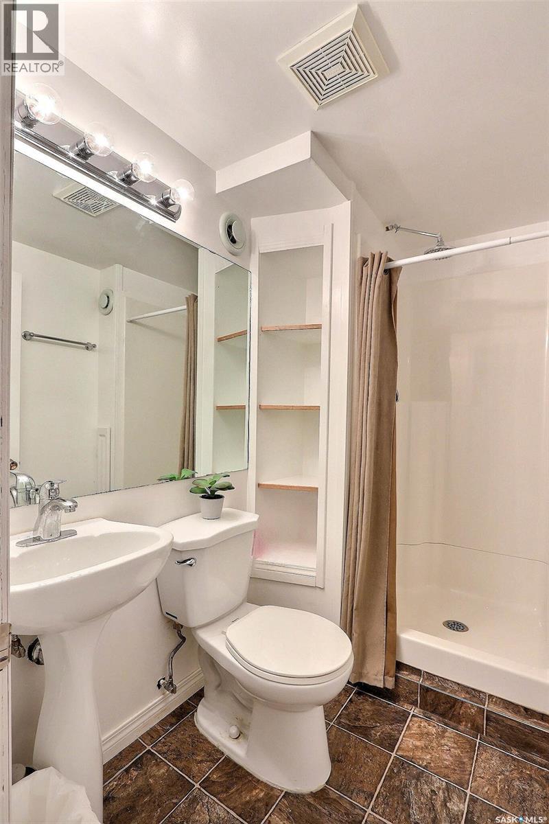 518 20th Street E, Prince Albert, Saskatchewan  S6V 1L3 - Photo 12 - SK021838