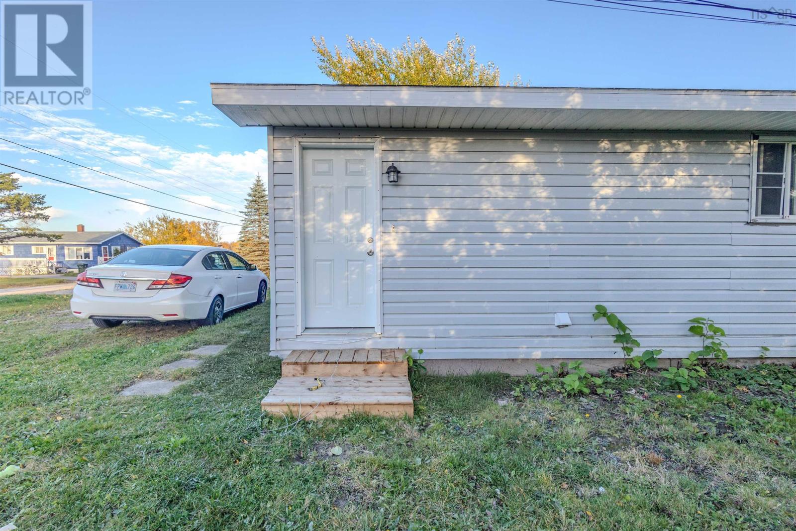 19 Holland Street, Reserve Mines, Nova Scotia  B1E 1C2 - Photo 11 - 202526458