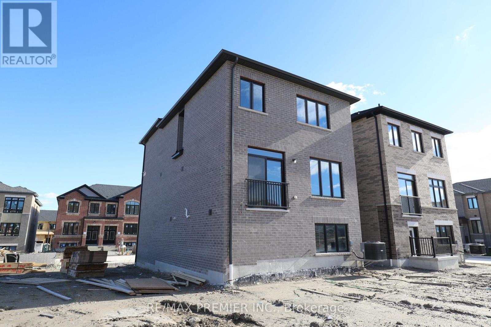 2942 Starlight Drive, Pickering, Ontario  L1X 0S1 - Photo 8 - E12447399