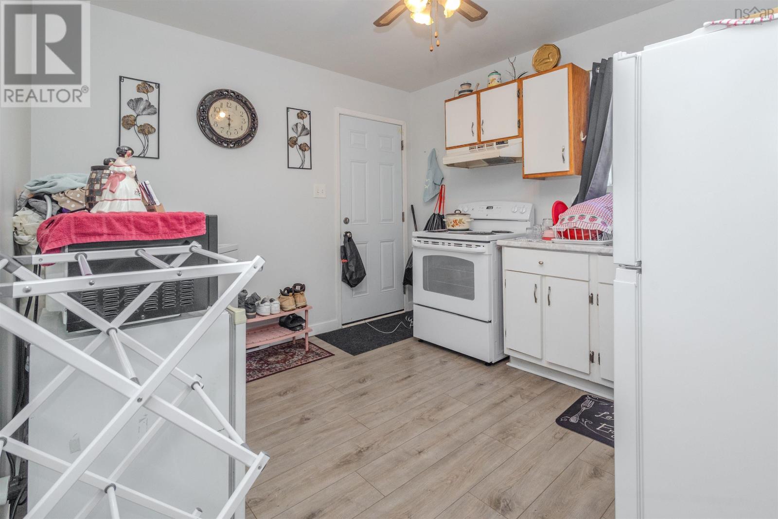 19 Holland Street, Reserve Mines, Nova Scotia  B1E 1C2 - Photo 8 - 202526458