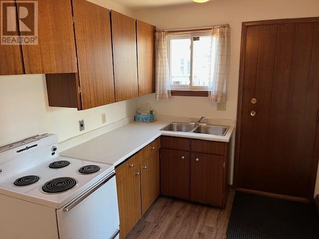 2724 Park Row, Thunder Bay, Ontario  P7C 1N5 - Photo 8 - TB253349