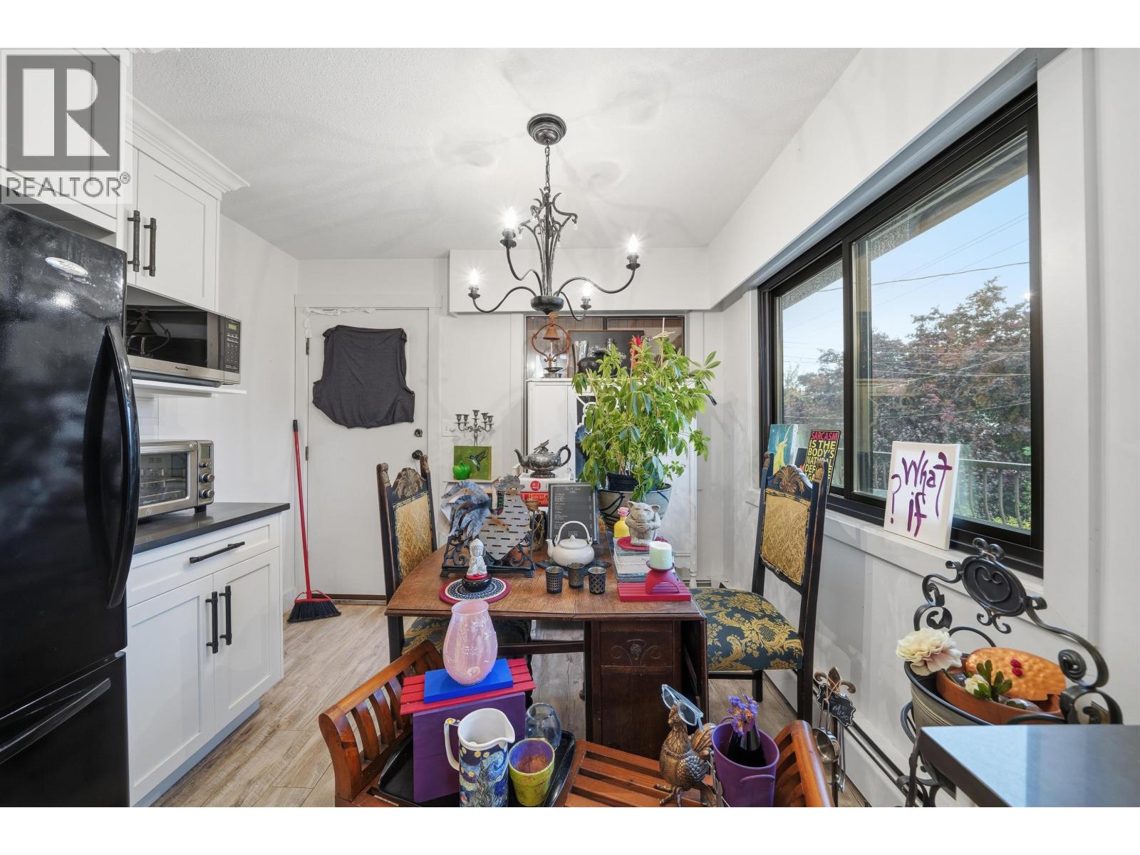 21323 121 Avenue, Maple Ridge, British Columbia  V2X 3S3 - Photo 5 - R3063277