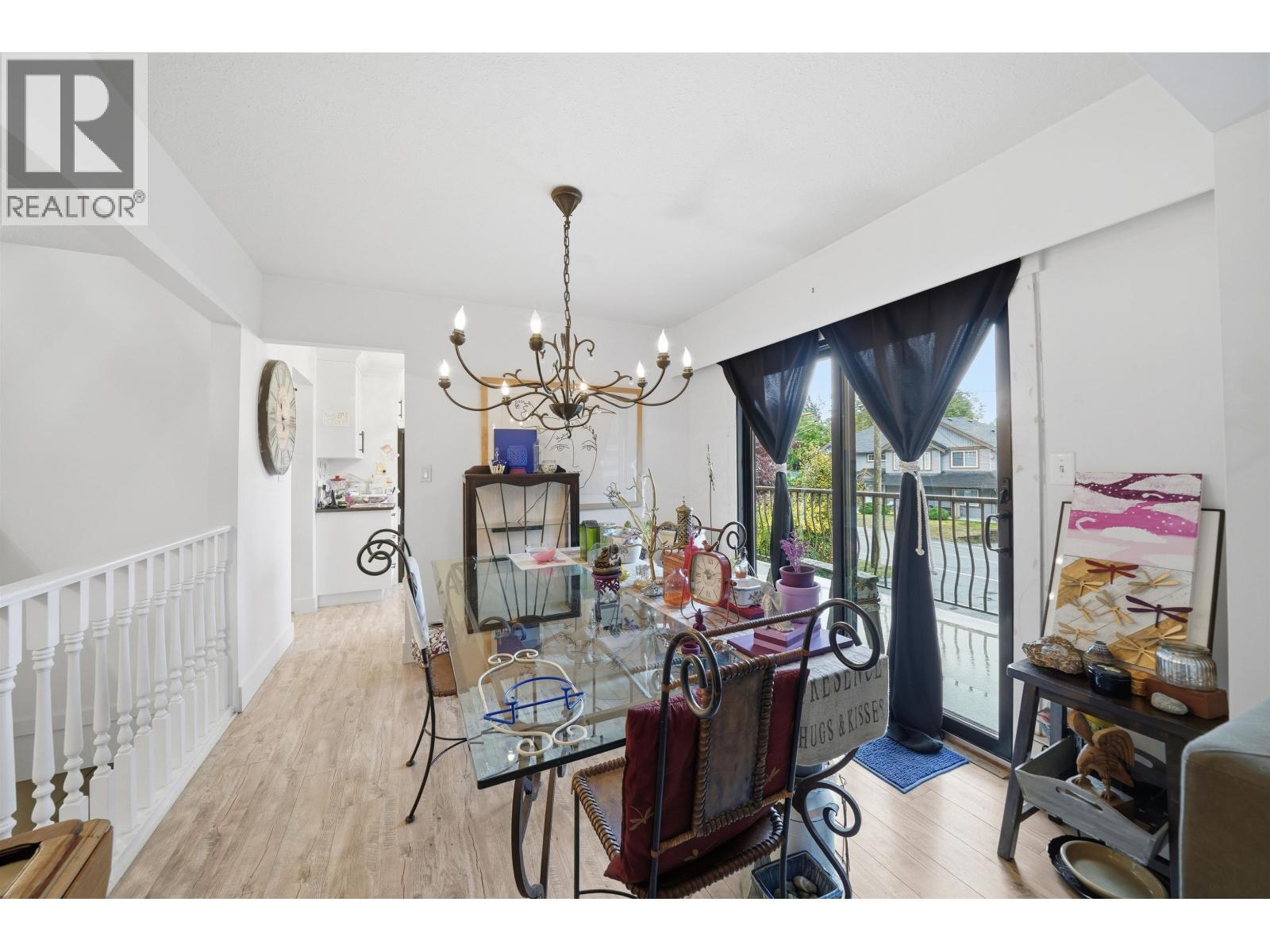 21323 121 Avenue, Maple Ridge, British Columbia  V2X 3S3 - Photo 4 - R3063277