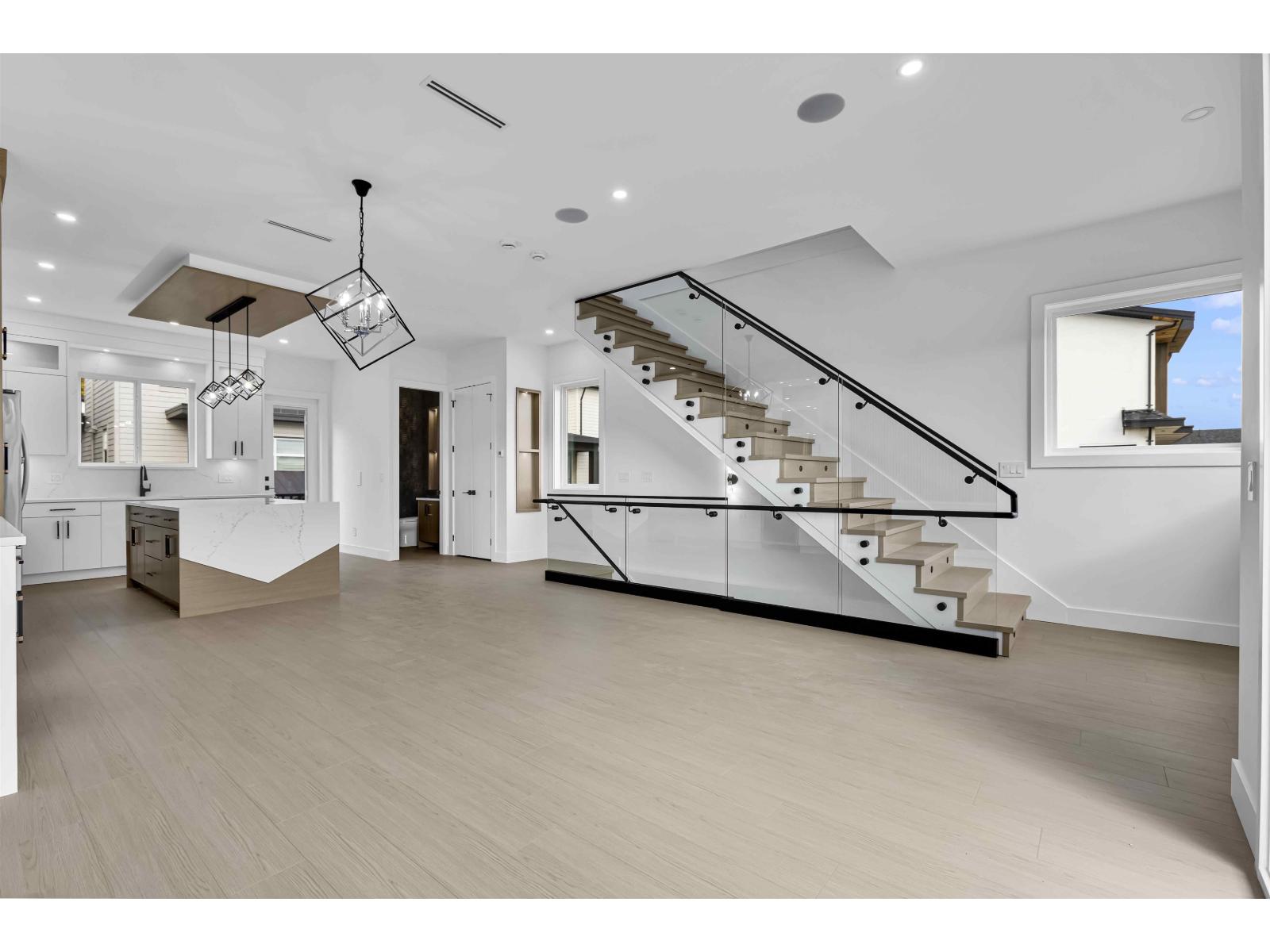 102 16633 18a Avenue, Surrey, British Columbia  V3Z 1A2 - Photo 14 - R3062972