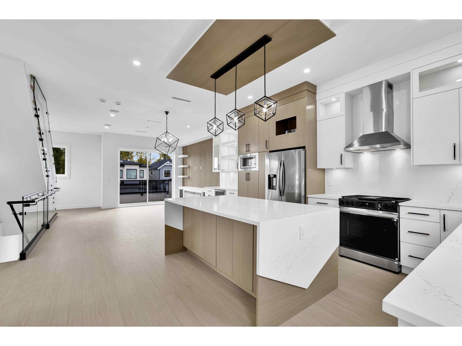 102 16633 18a Avenue, Surrey, British Columbia  V3Z 1A2 - Photo 6 - R3062972