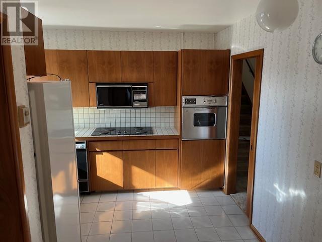 2724 Park Row, Thunder Bay, Ontario  P7C 1N5 - Photo 6 - TB253349