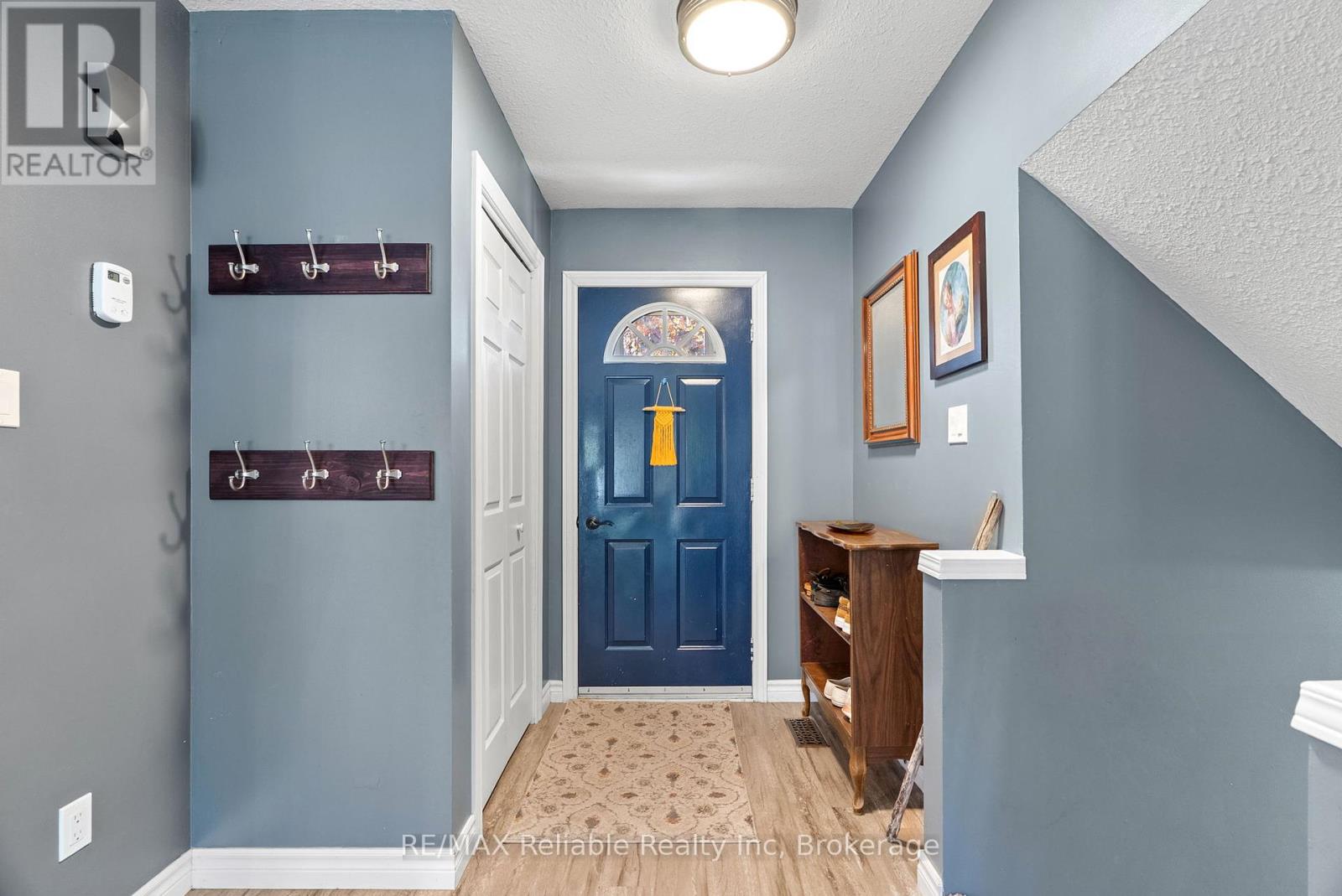 36 Lee Crescent, Goderich, Ontario  N7A 4L3 - Photo 8 - X12400491