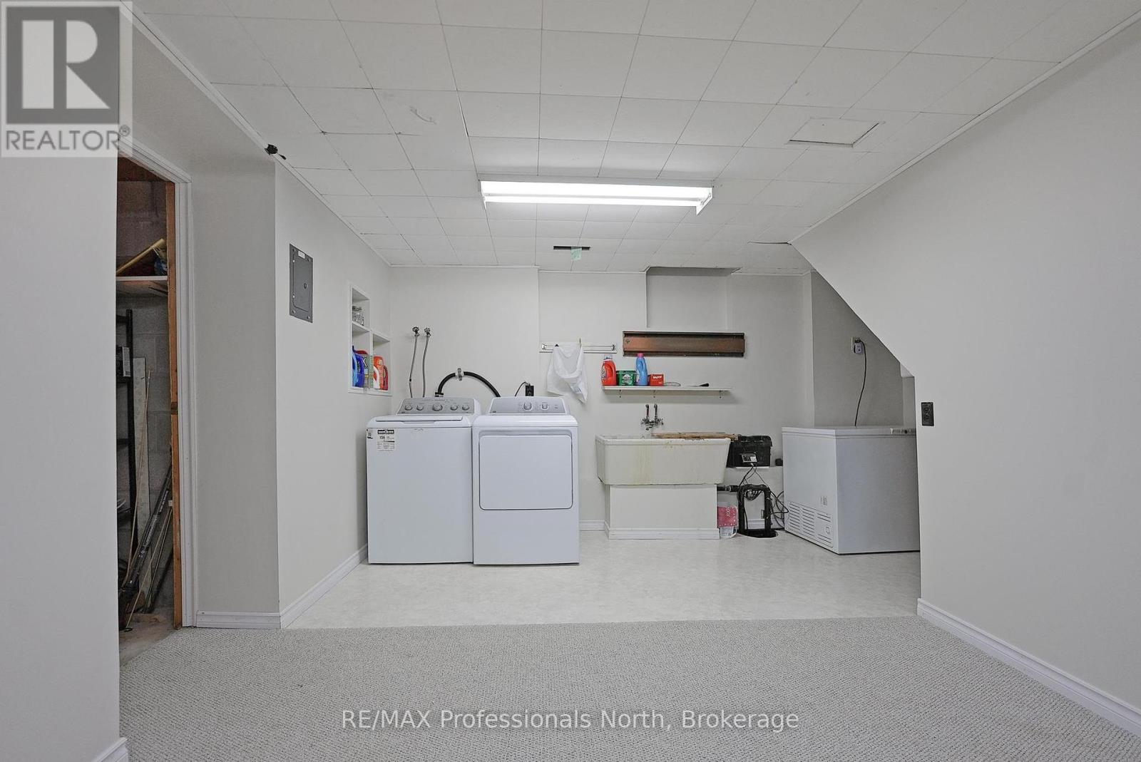 10 Stouffer Street, Minden Hills, Ontario  K0M 2K0 - Photo 28 - X12280086