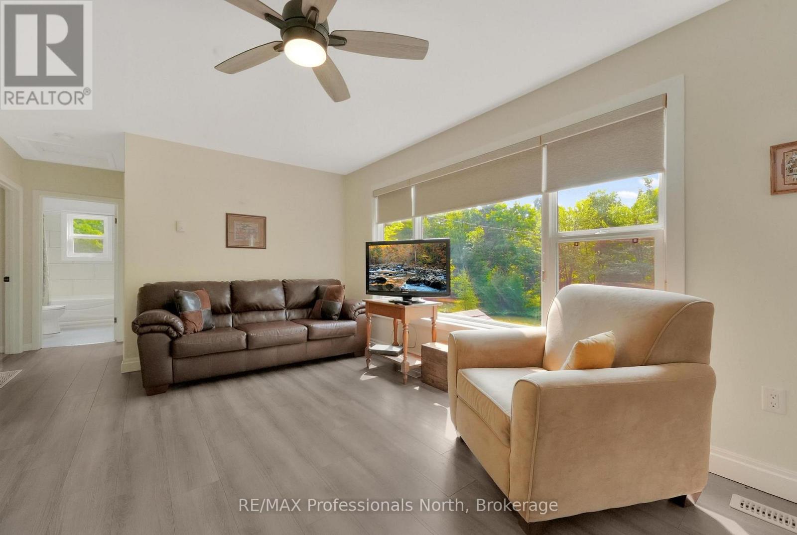 1453 Minnicock Lake Road, Dysart Et Al, Ontario  K0M 1S0 - Photo 24 - X12490266