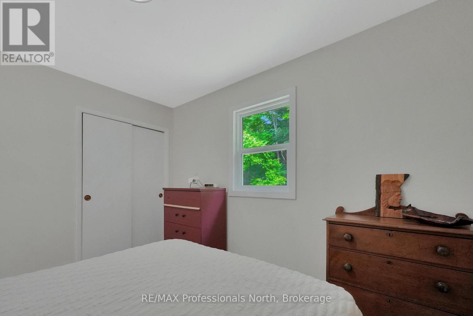 1453 Minnicock Lake Road, Dysart Et Al, Ontario  K0M 1S0 - Photo 28 - X12490266