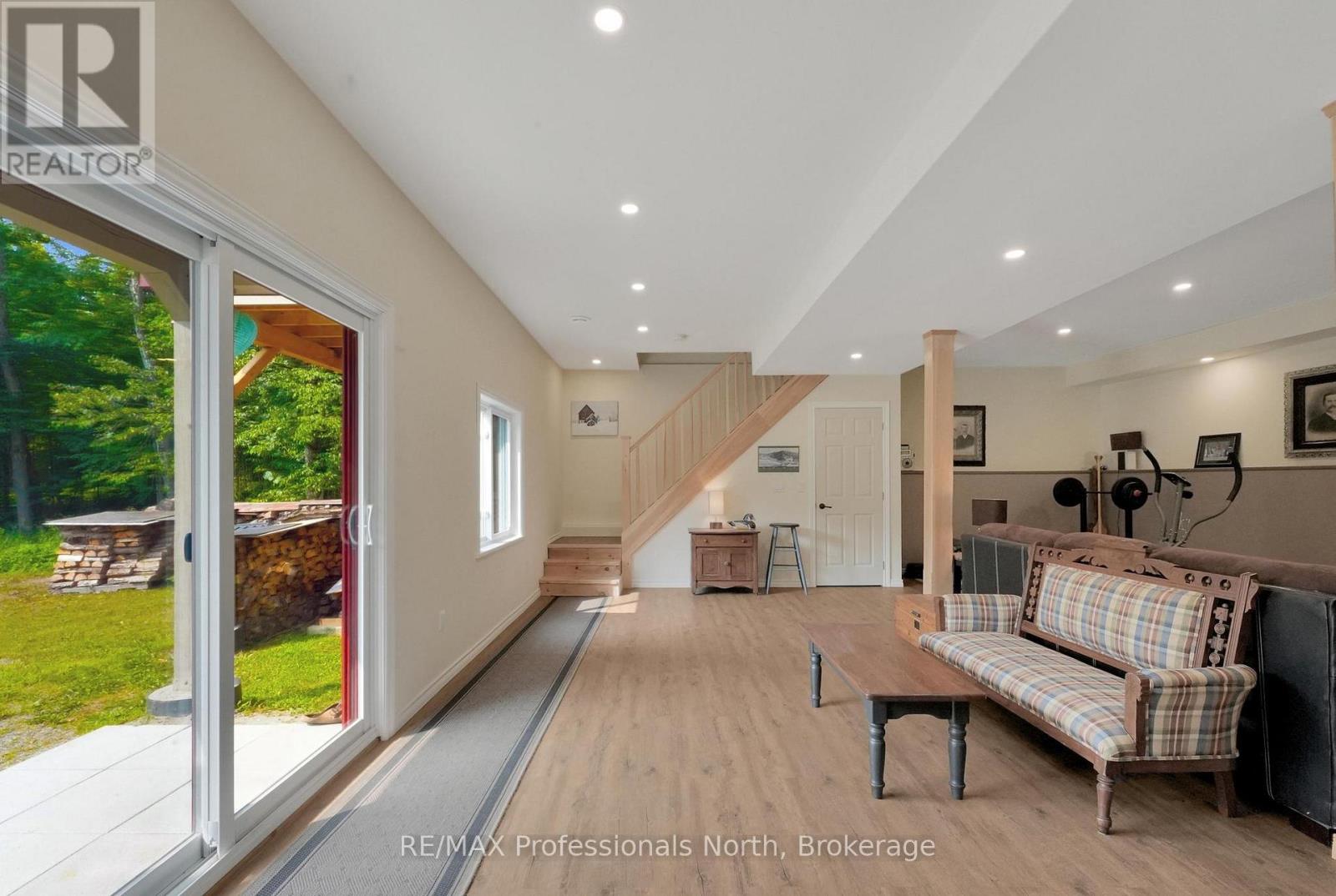 1453 Minnicock Lake Road, Dysart Et Al, Ontario  K0M 1S0 - Photo 7 - X12490266