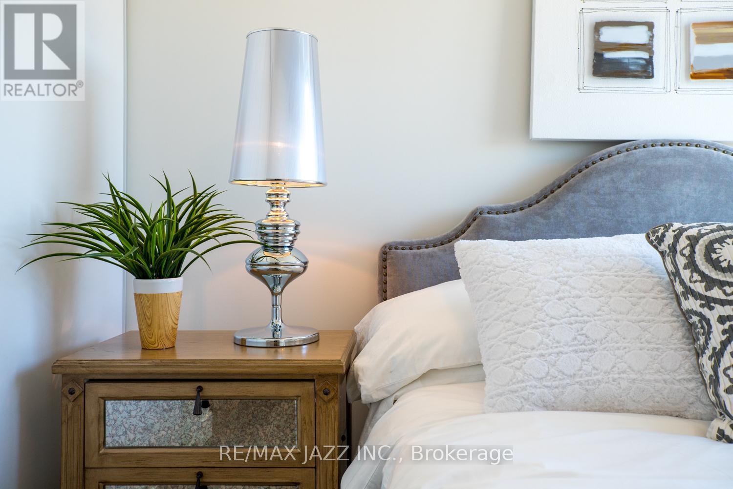 1205 - 100 Bond Street E, Oshawa, Ontario  L1G 0E6 - Photo 14 - E12297556