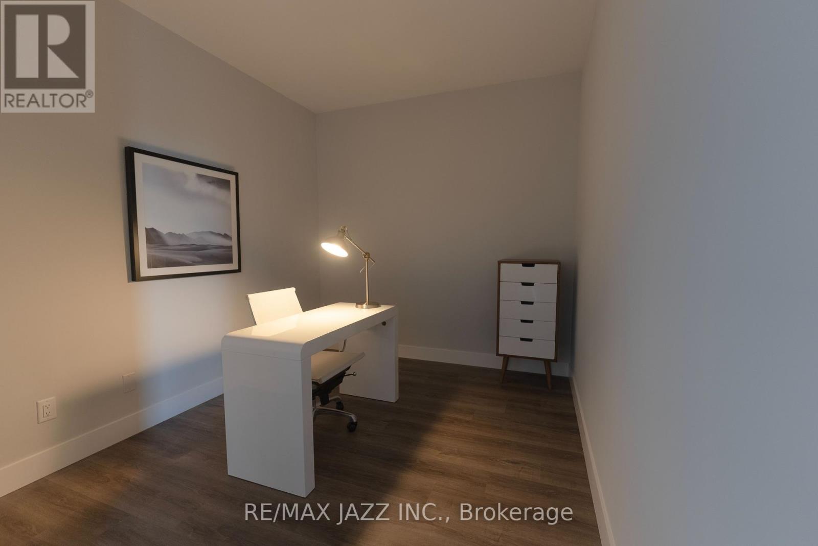 1601 - 80 Bond Street E, Oshawa, Ontario  L1G 0E6 - Photo 5 - E12297560