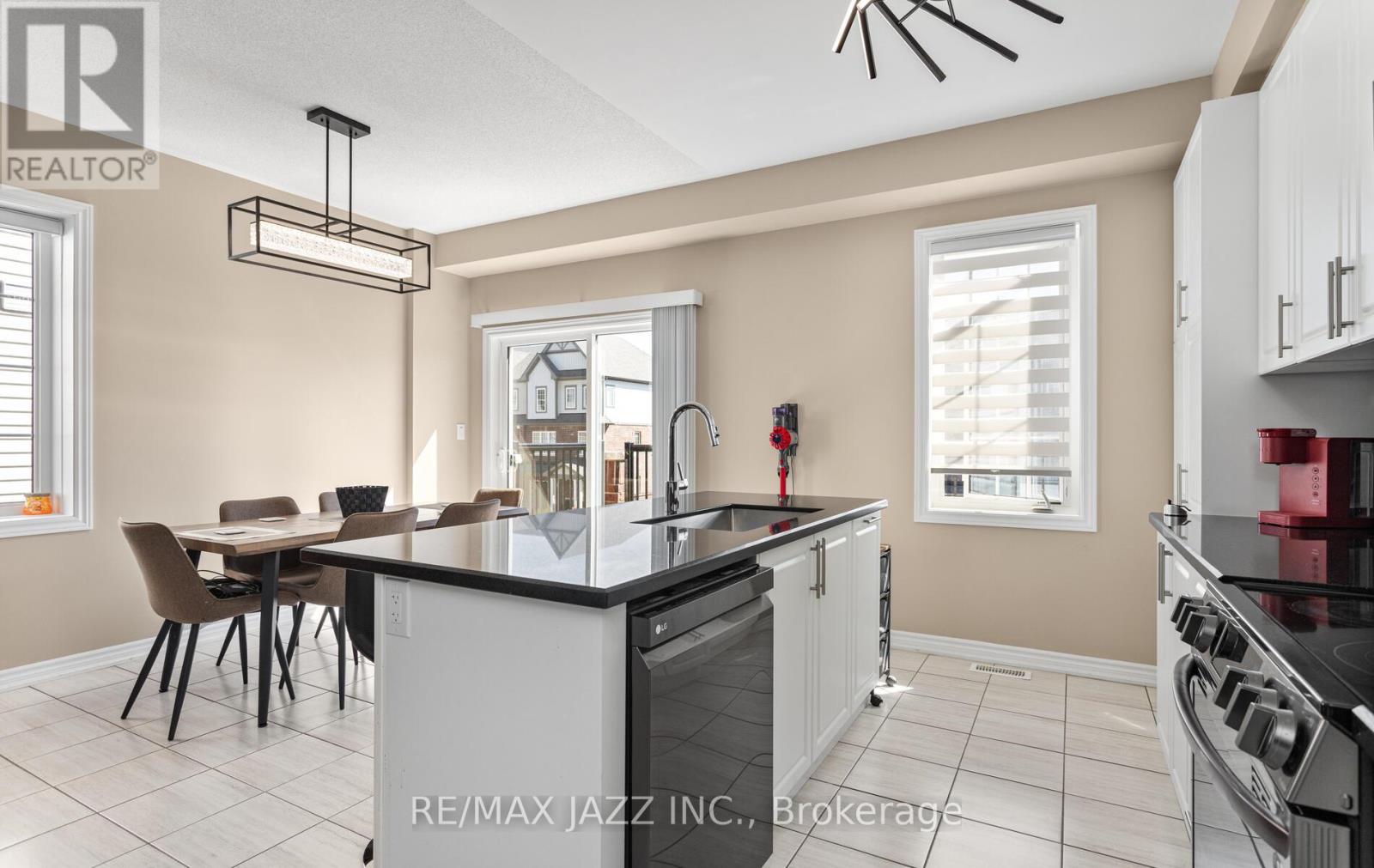 87 Honey Crisp Lane, Clarington, Ontario  L1C 7H7 - Photo 13 - E12391343