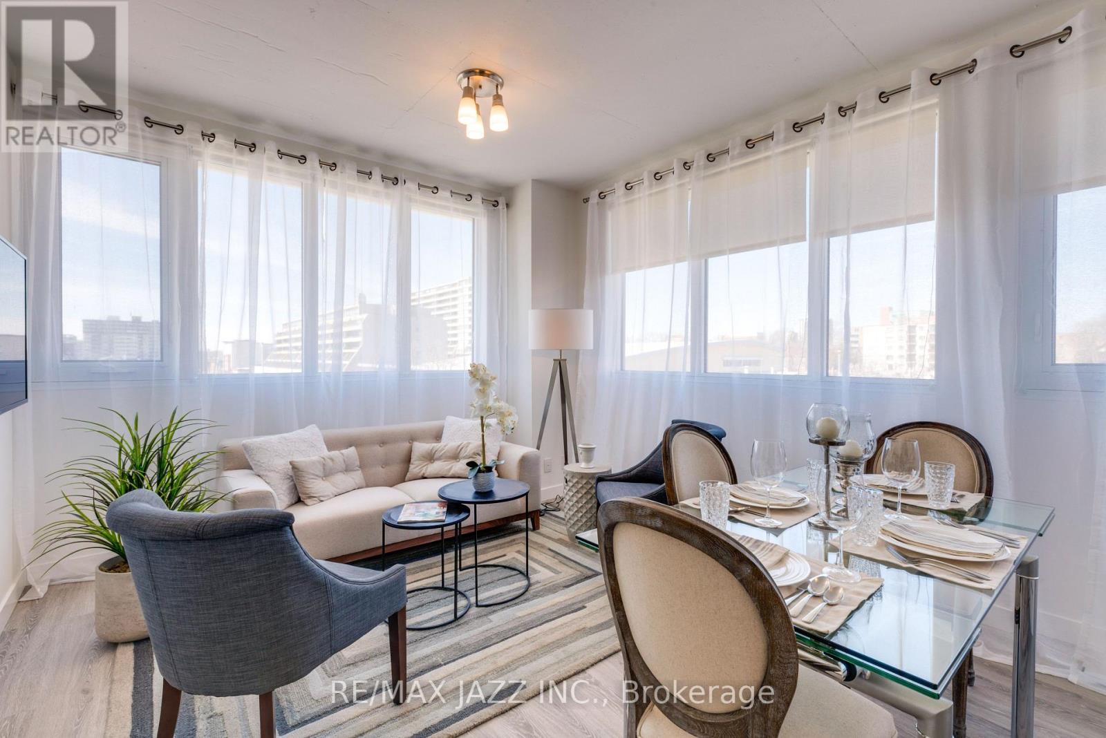 1014 - 100 Bond Street E, Oshawa, Ontario  L1G 0E6 - Photo 10 - E12399387