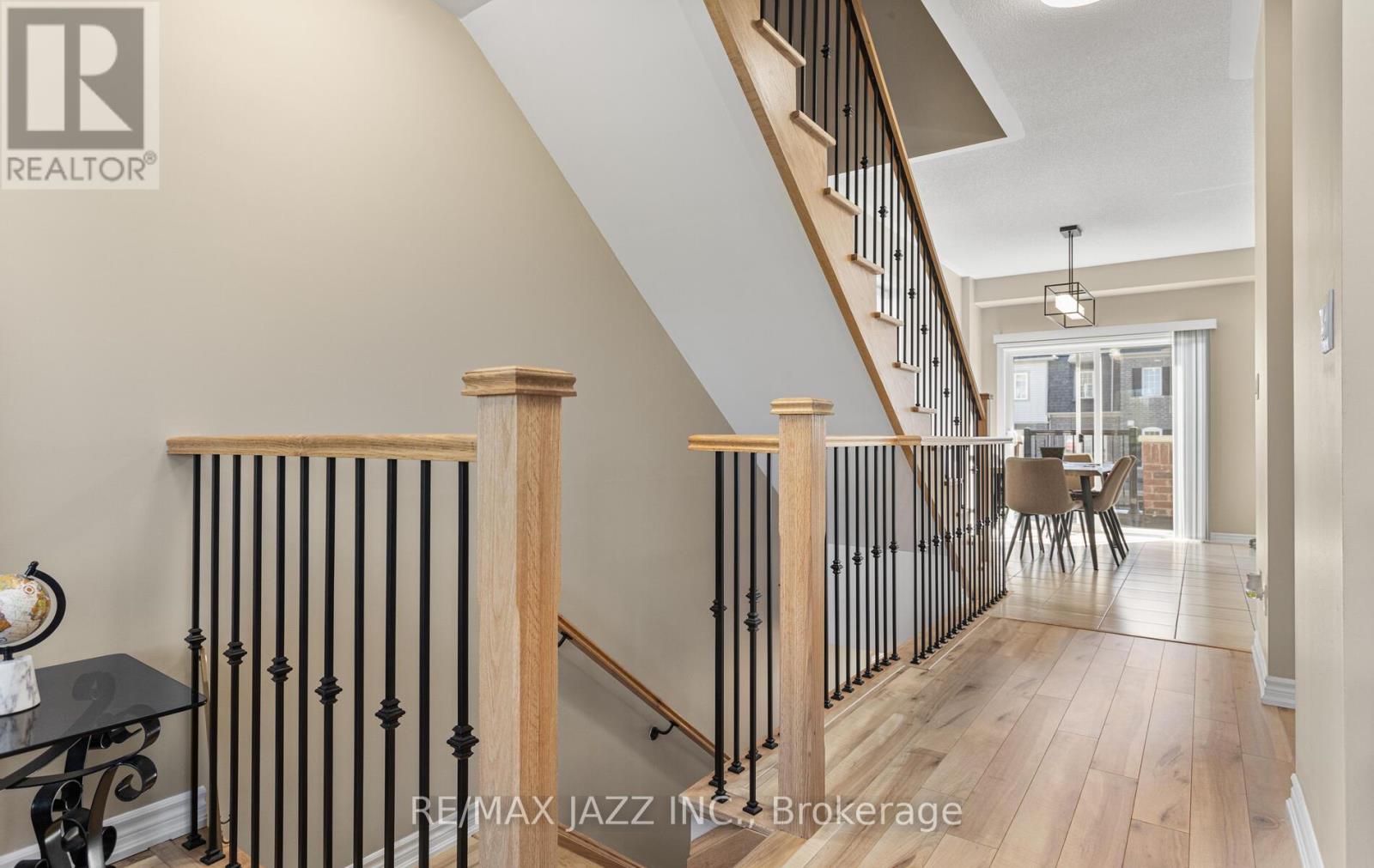 87 Honey Crisp Lane, Clarington, Ontario  L1C 7H7 - Photo 4 - E12391343