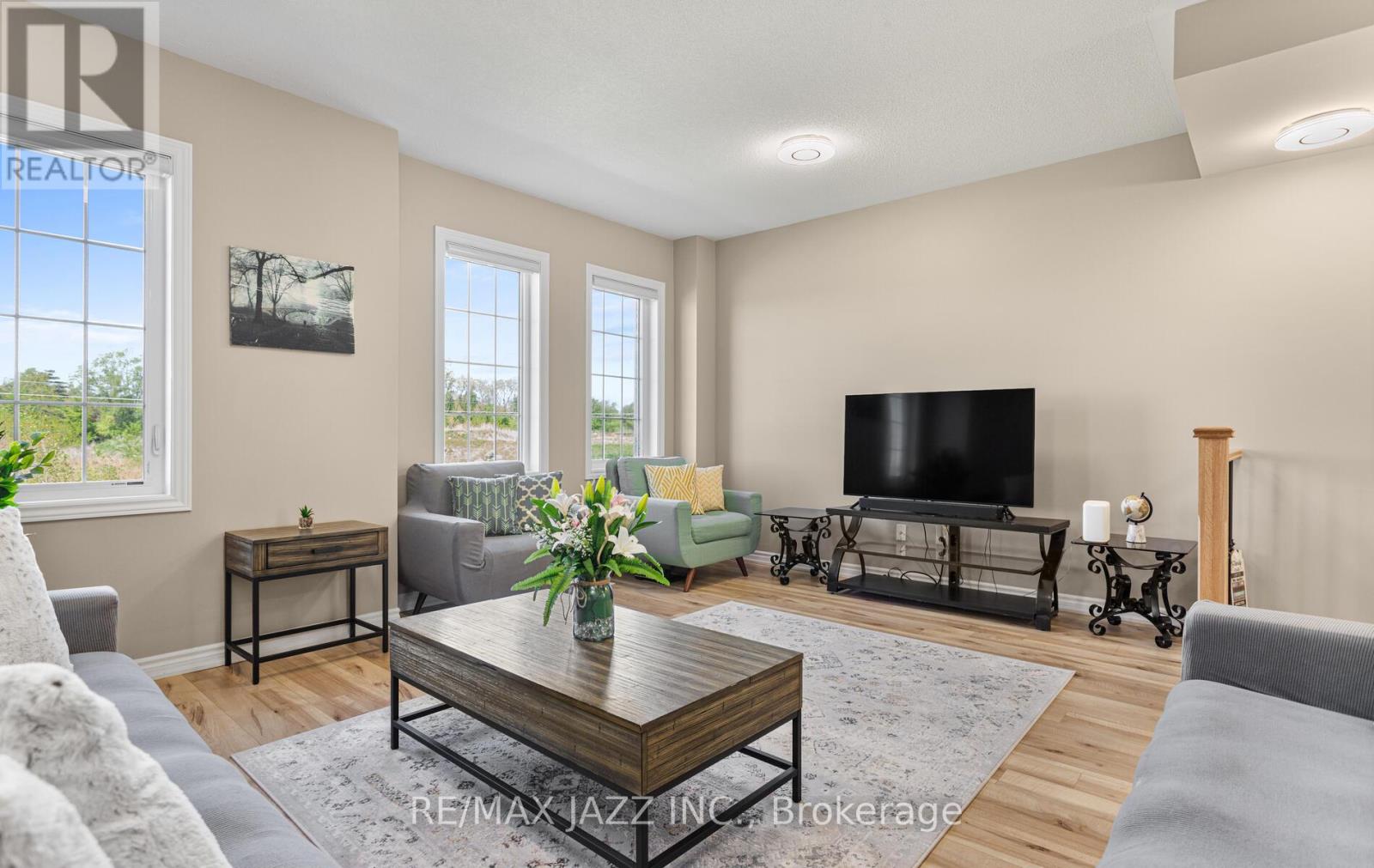 87 Honey Crisp Lane, Clarington, Ontario  L1C 7H7 - Photo 7 - E12391343