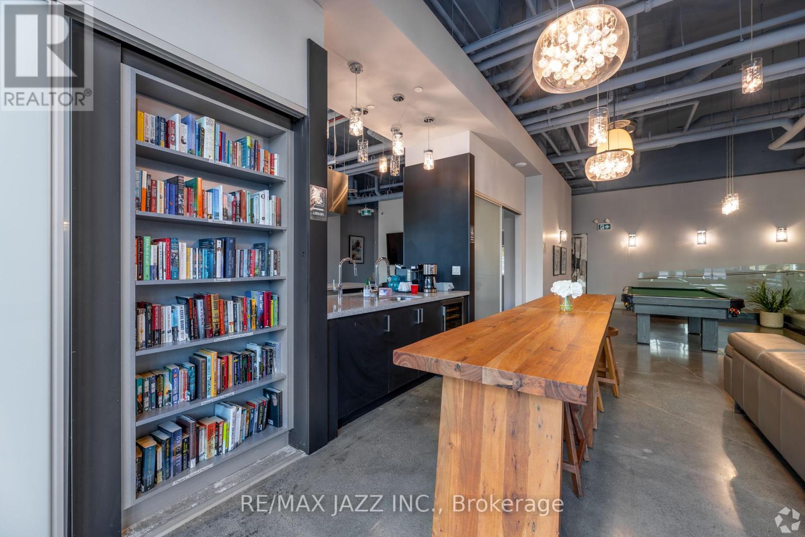 707 - 100 Bond Street E, Oshawa, Ontario  L1G 0E6 - Photo 5 - E12399390