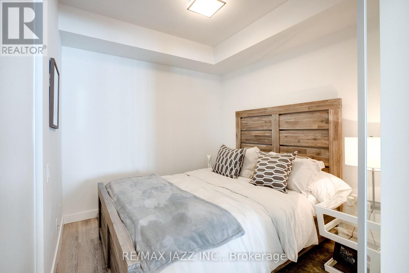 707 - 100 Bond Street E, Oshawa, Ontario  L1G 0E6 - Photo 10 - E12399390