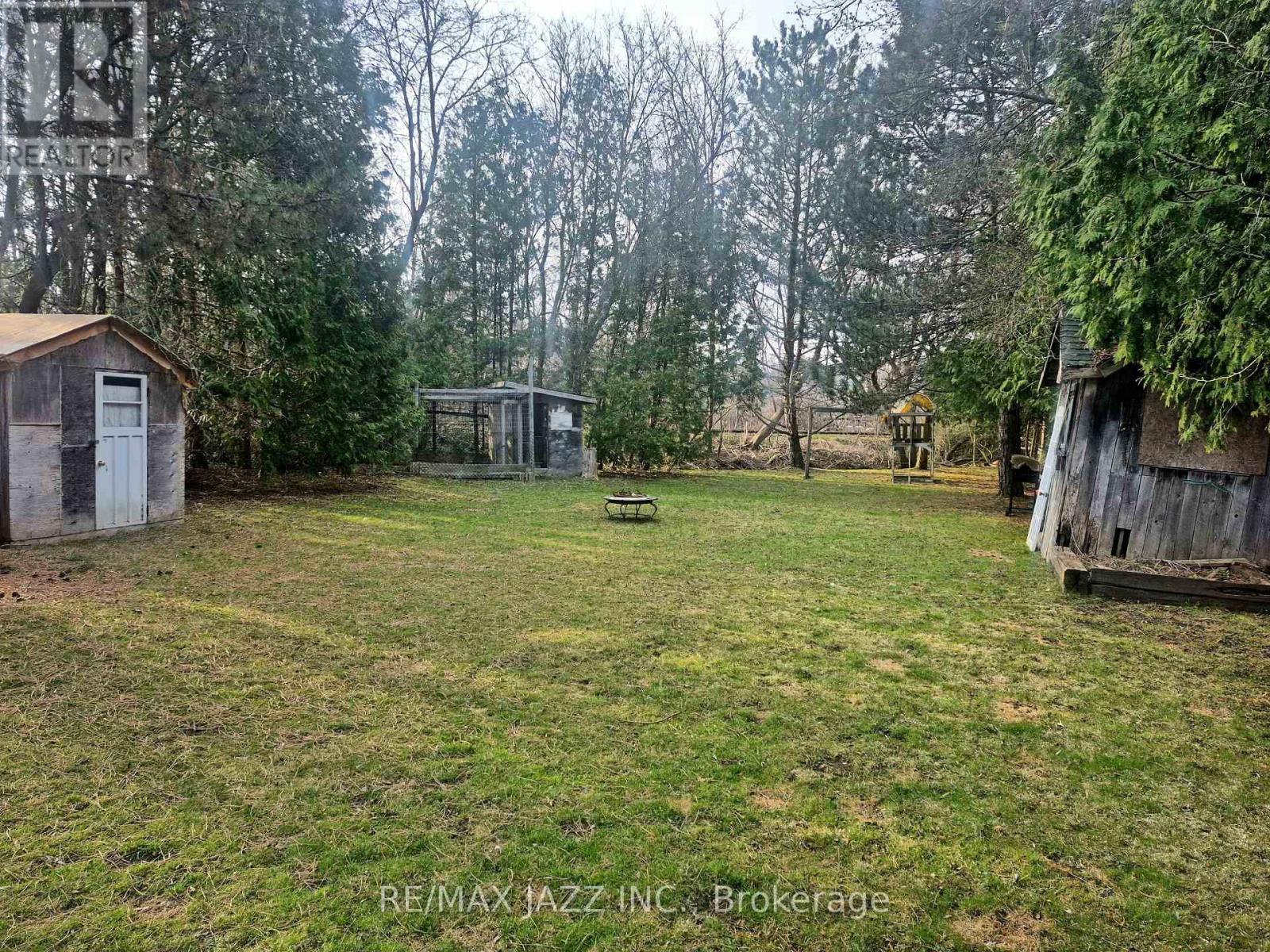 35 Maple Street, Uxbridge, Ontario  L9P 1C8 - Photo 2 - N12339691