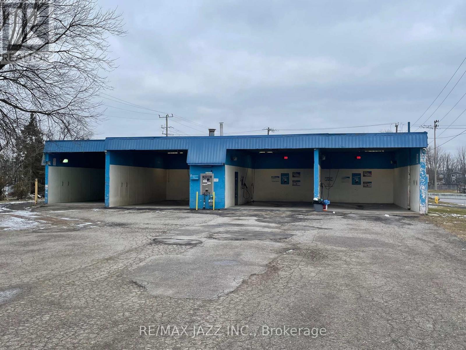 99 Reach Street, Uxbridge, Ontario  L9P 1K4 - Photo 3 - N12302635