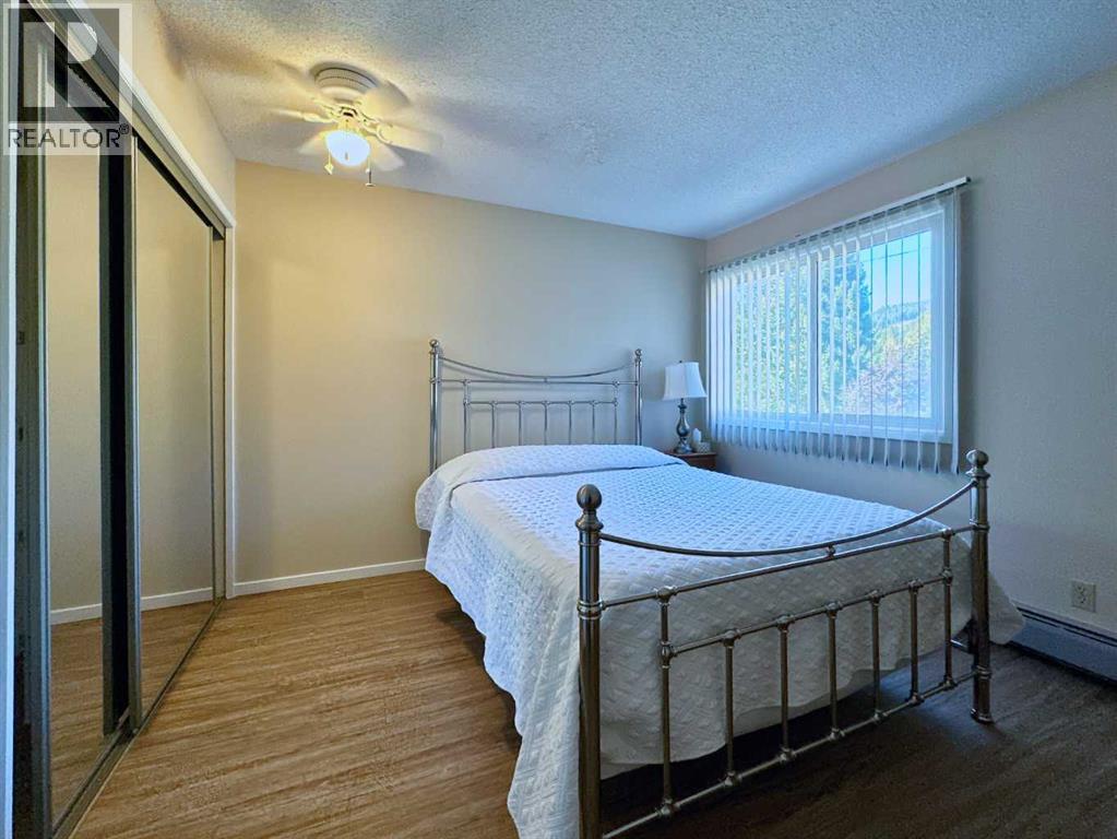 202, 13102 22 Avenue, Blairmore, Alberta  T0K 0E0 - Photo 9 - A2260395