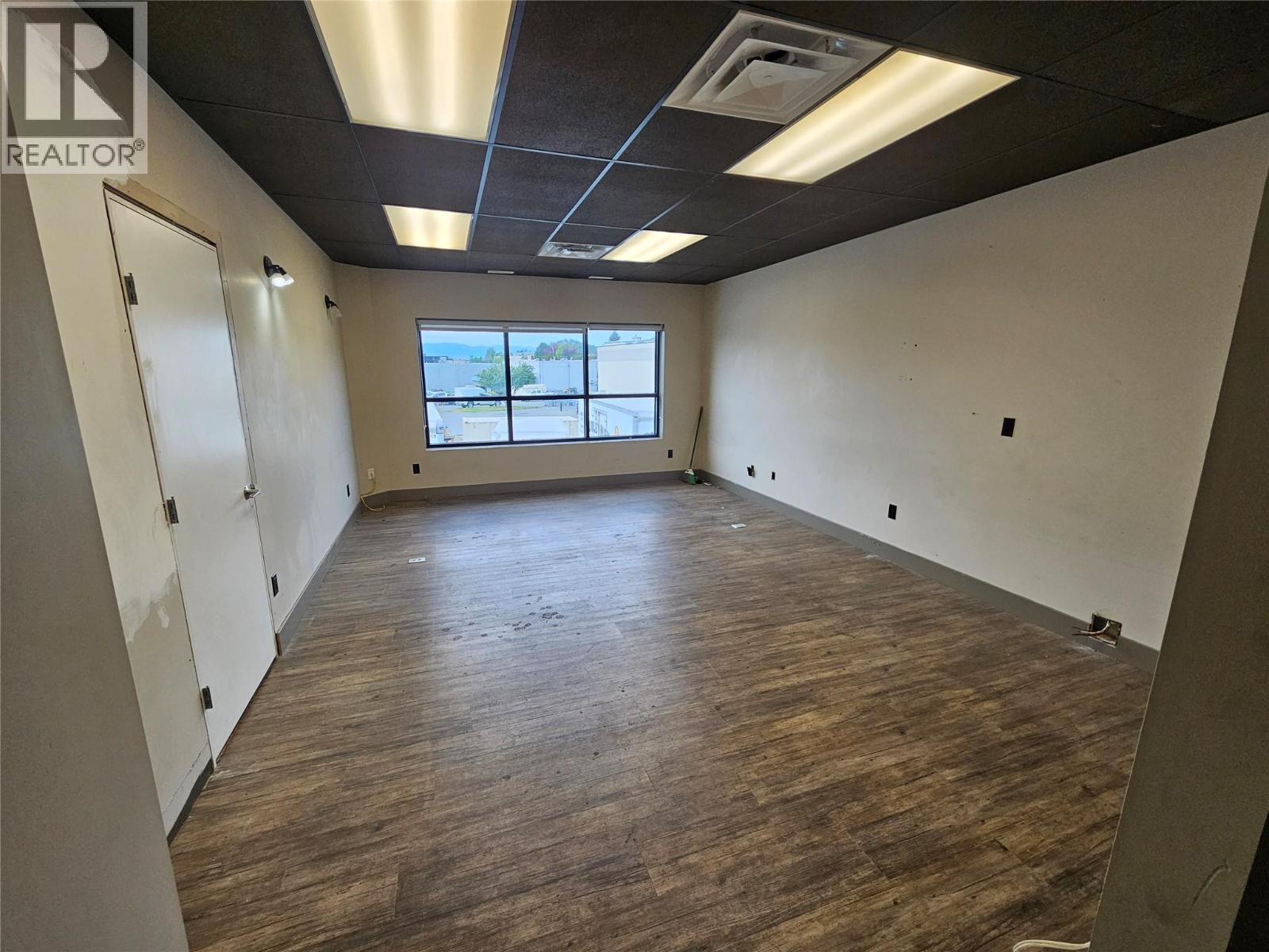 480 Neave Court Unit# 103, Kelowna, British Columbia  V1V 2M2 - Photo 8 - 10355965