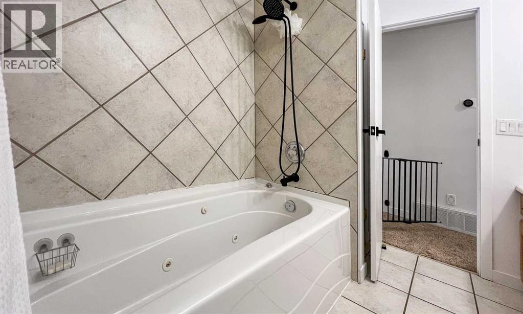 6301 41 Avenue, Stettler, Alberta  T0C 2L1 - Photo 13 - A2232637