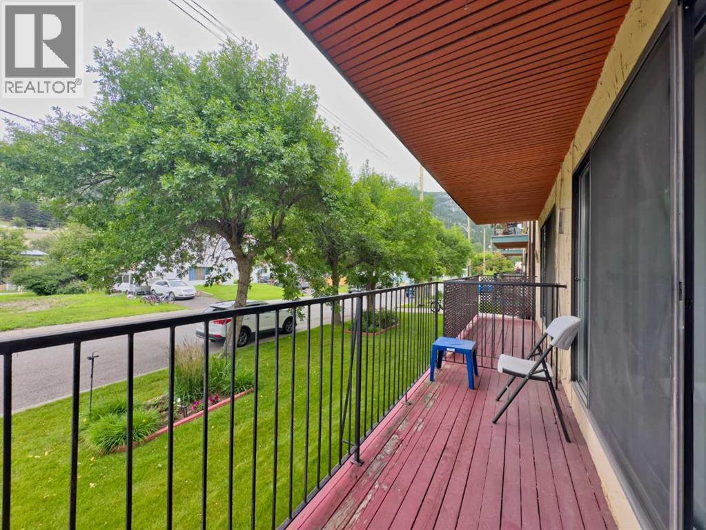 202, 13102 22 Avenue, Blairmore, Alberta  T0K 0E0 - Photo 16 - A2260395