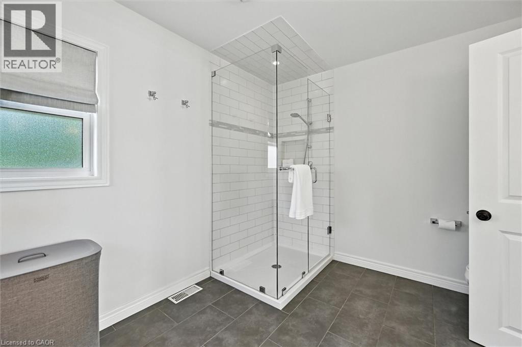 2147 Paisley Avenue, Burlington, Ontario  L7R 1W1 - Photo 33 - 40772268