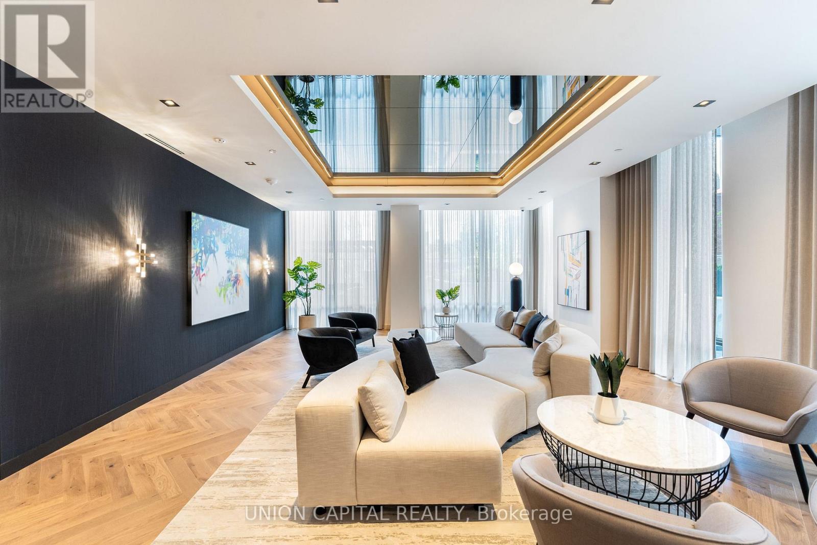 301 - 108 Peter Street, Toronto, Ontario  M5V 0W2 - Photo 22 - C12492106