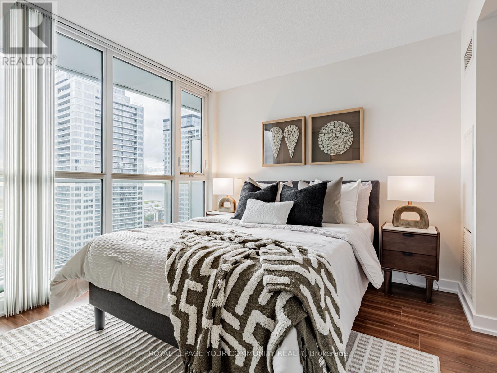 3002 - 85 Queens Wharf Road, Toronto, Ontario  M5V 0J9 - Photo 11 - C12492254