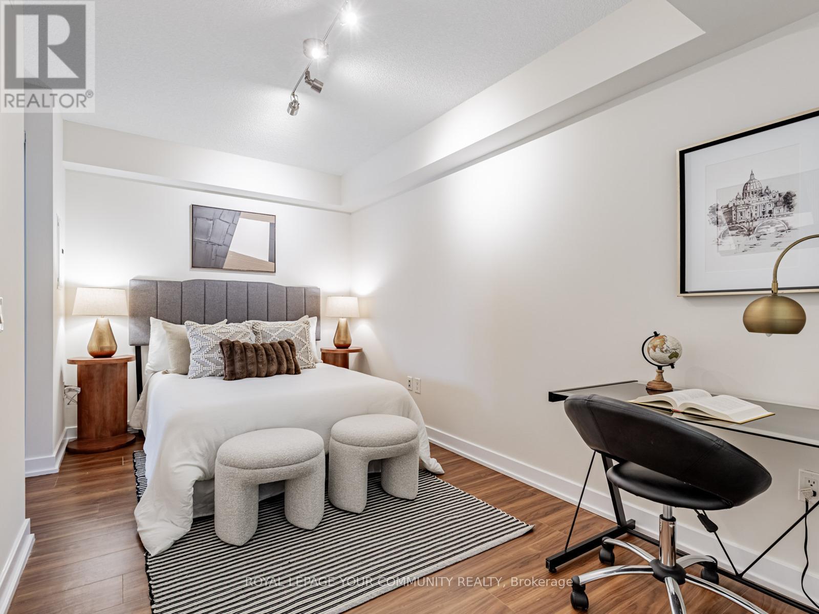 3002 - 85 Queens Wharf Road, Toronto, Ontario  M5V 0J9 - Photo 14 - C12492254