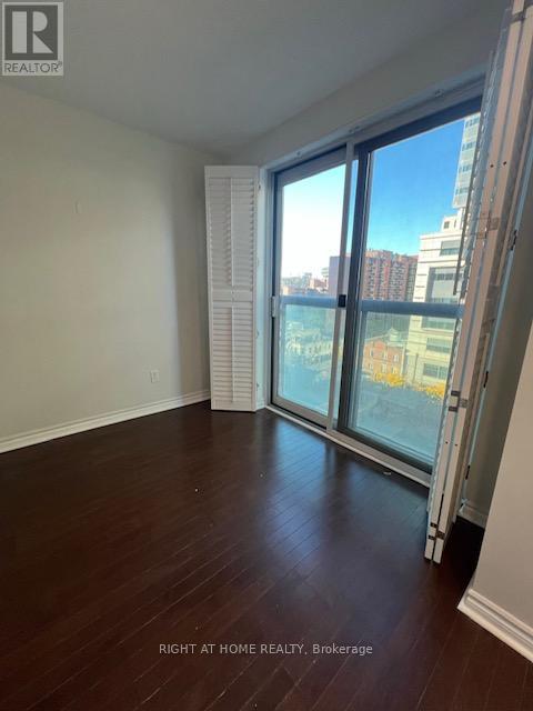 1019 - 168 Simcoe Street, Toronto, Ontario  M5H 4C9 - Photo 19 - C12492268