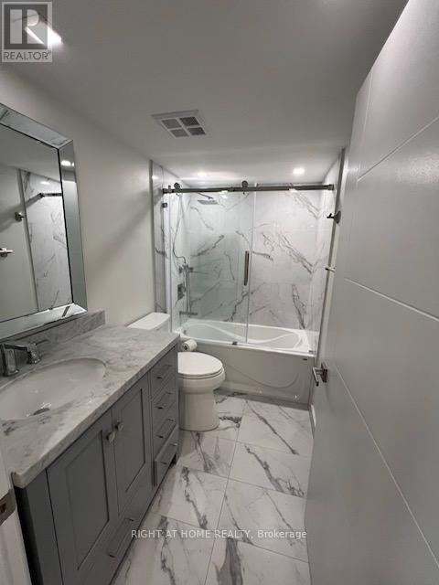 1019 - 168 Simcoe Street, Toronto, Ontario  M5H 4C9 - Photo 31 - C12492268