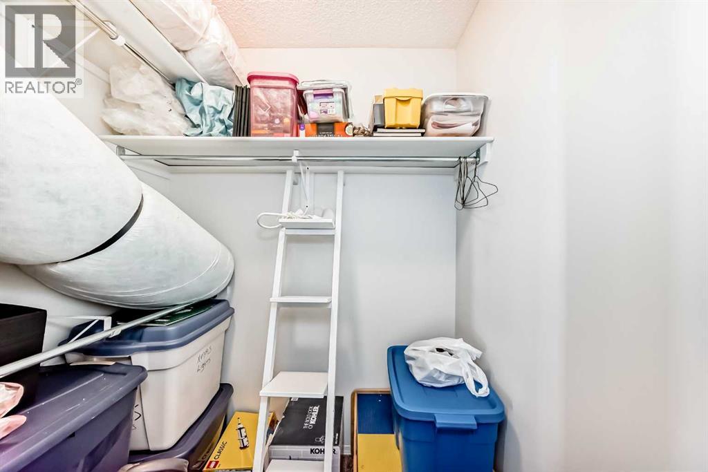 102 Mt Mckenzie Gardens Se, Calgary, Alberta  T2Z 2P9 - Photo 19 - A2264072