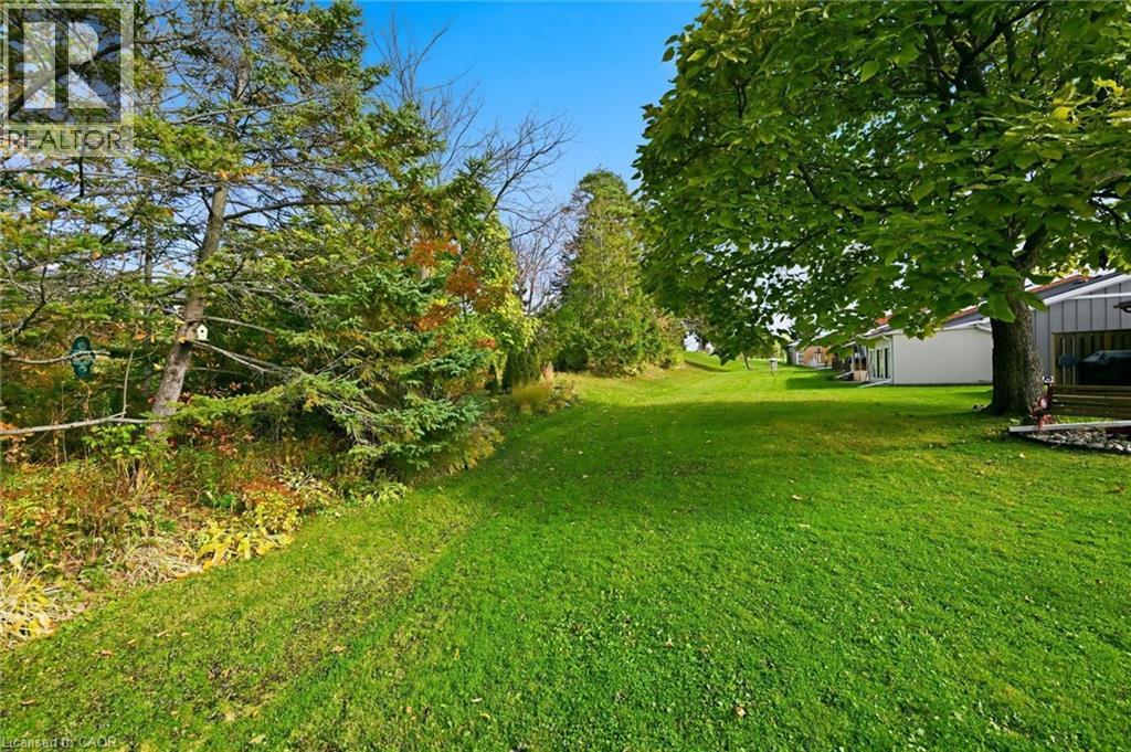 34 Cardinal Mindszenty Boulevard, Hamilton, Ontario  L9B 2M3 - Photo 36 - 40783781