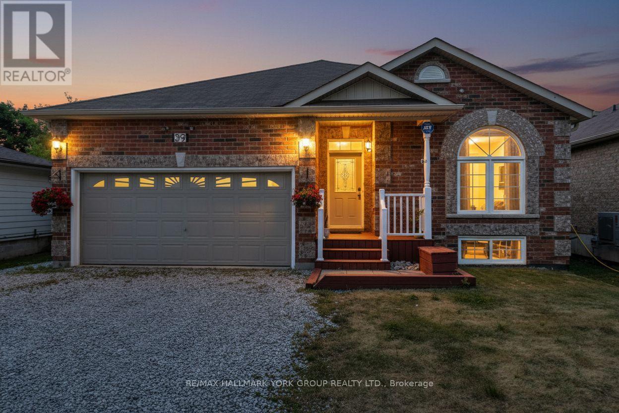 39 FARLEY CIRCLE, Georgina, Ontario