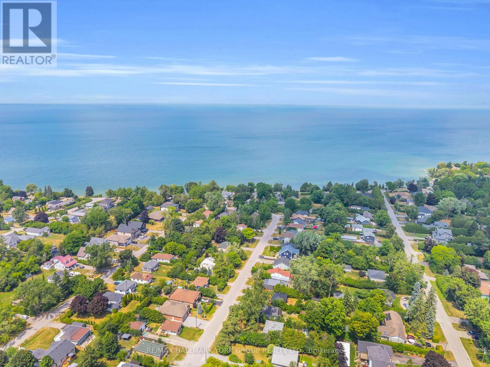 39 Farley Circle, Georgina, Ontario  L0E 1S0 - Photo 38 - N12467826