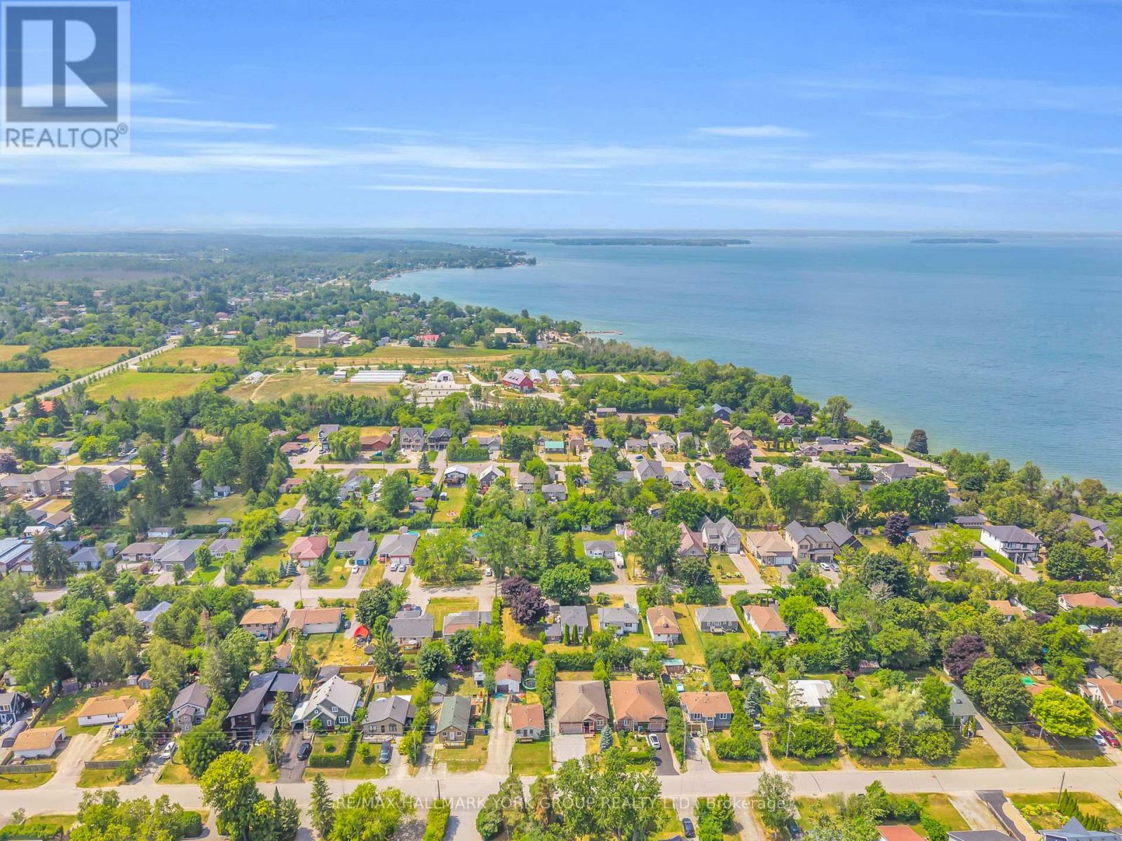 39 Farley Circle, Georgina, Ontario  L0E 1S0 - Photo 40 - N12467826