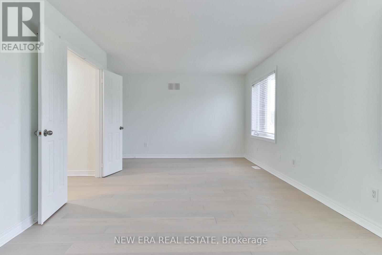 3 Sharon Lee Drive, Markham, Ontario  L6C 2J6 - Photo 18 - N12473788