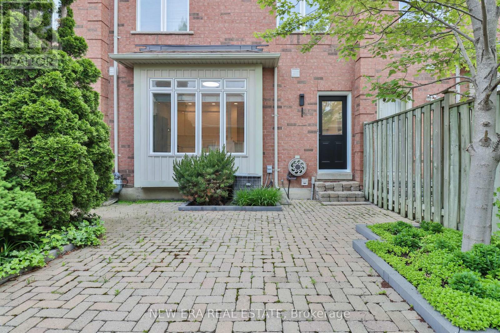 3 Sharon Lee Drive, Markham, Ontario  L6C 2J6 - Photo 24 - N12473788