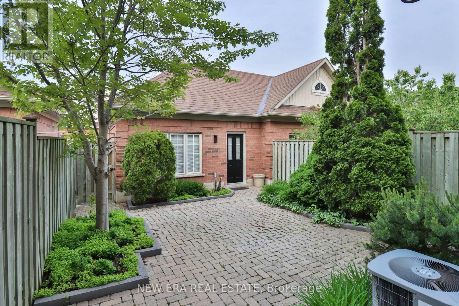 3 Sharon Lee Drive, Markham, Ontario  L6C 2J6 - Photo 25 - N12473788