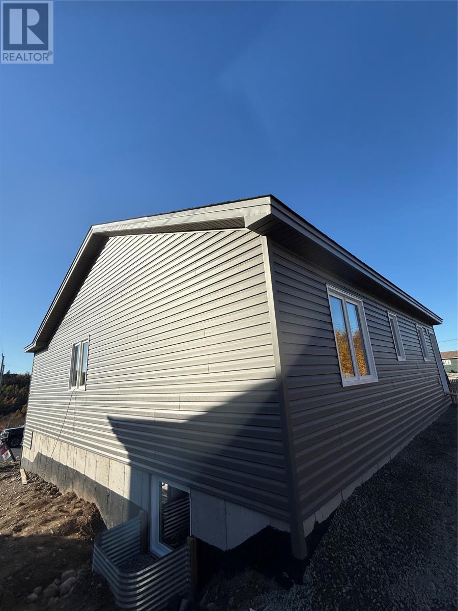 4 Heidi Crescent, Conception Bay South, Newfoundland & Labrador  A1X 0H8 - Photo 3 - 1292152